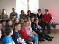 Spotkanie dzieci z pisarzem Drabikiem_Radzymin_09.10.2013r. (2)