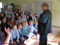 Spotkanie dzieci z pisarzem Drabikiem_Nacpolsk_09.10.2013r. (65)