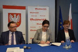 Podpisanie umowy_droga w Skarboszewie_2019 (5)