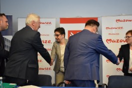 Podpisanie umowy_droga w Skarboszewie_2019 (4)