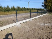 Budowa ogrodzenia w Strzembowie_11_09_2021 (3)