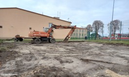 Budowa boiska do piłki plażowej w miejscowości Naruszewo_20_10_2022 (3)