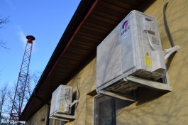 Dostawa i montaż 2 szt. klimatyzatorów do świetlicy wiejskiej w Naruszewie_2020 (5)